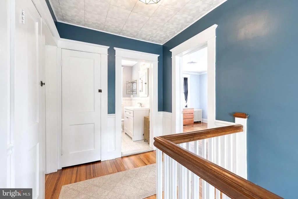 Photo of 1704 LINCOLN DRIVE