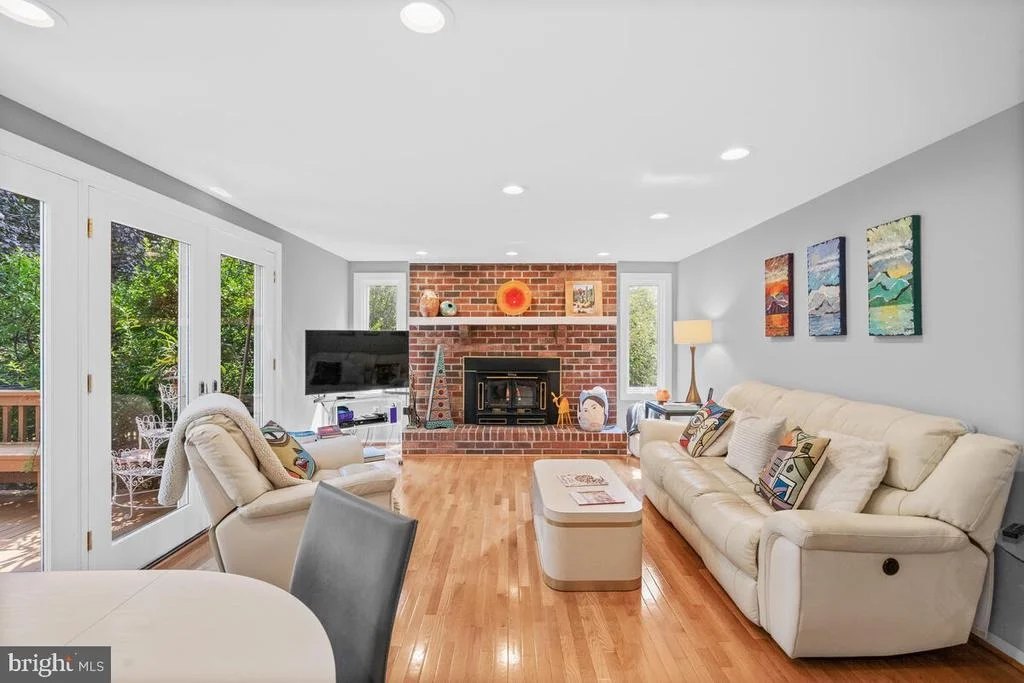 Photo of 17301 LAFAYETTE DRIVE
