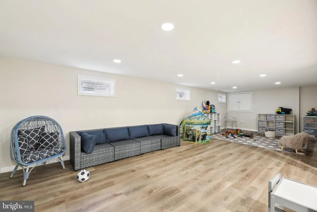 Photo of 2139 DAISY ROAD