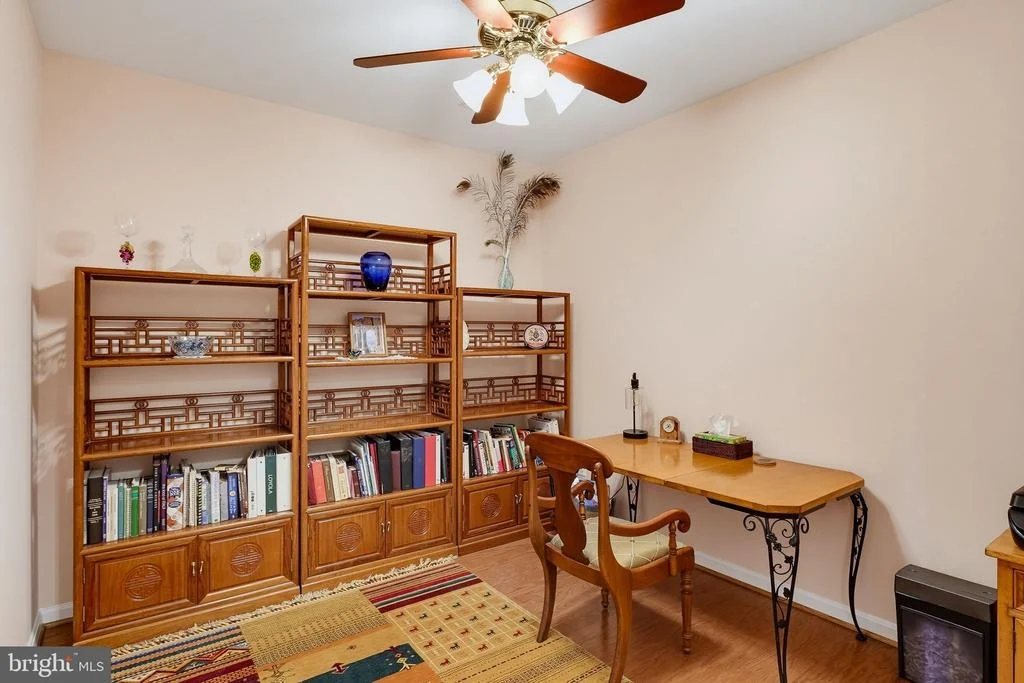 Photo of Unit 304 at 7305 MAPLECREST ROAD