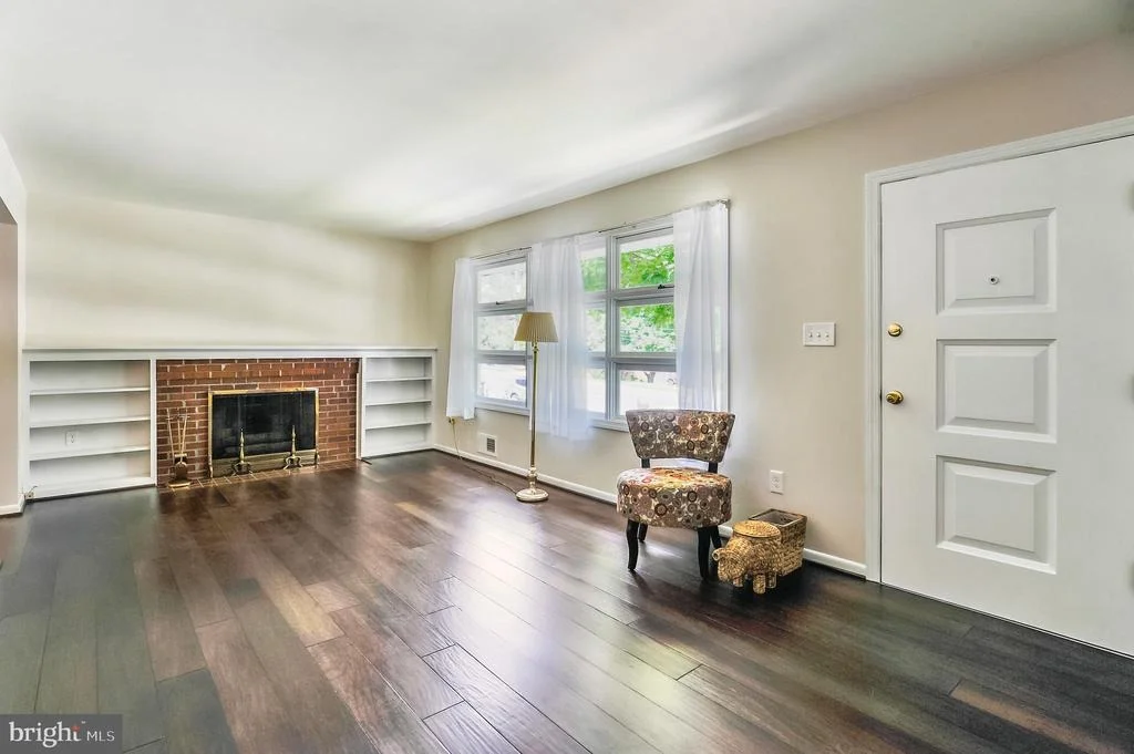 Photo of 15603 BOND MILL ROAD