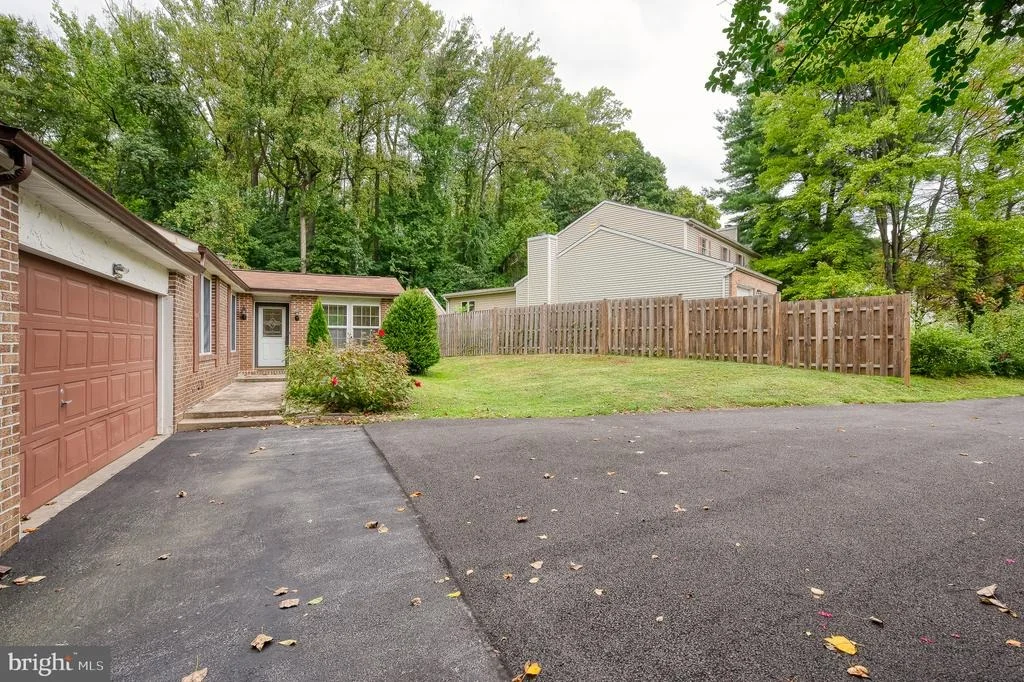 Photo of 12 JACOBO LANE