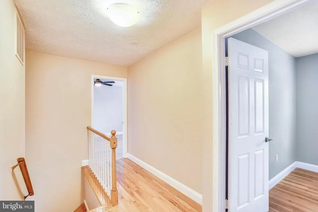 Photo of 15209 DONNA DRIVE
