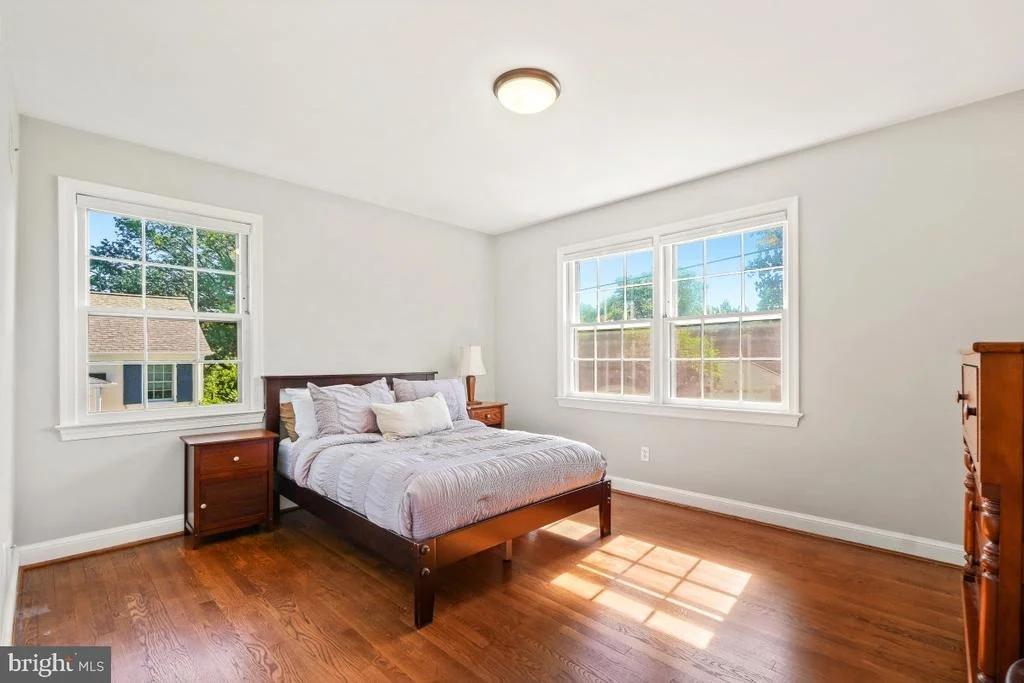 Photo of 7214 POMANDER LANE