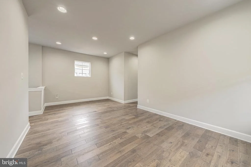 Photo of 44532 STEPNEY DRIVE