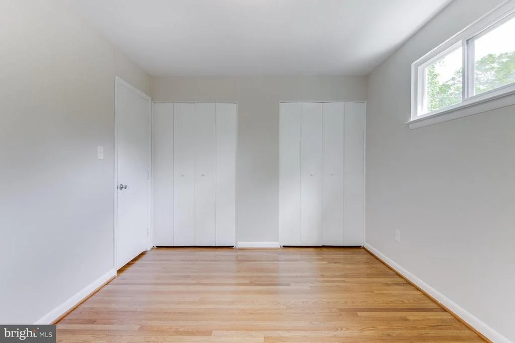 Photo of 217 HILLSBORO DRIVE