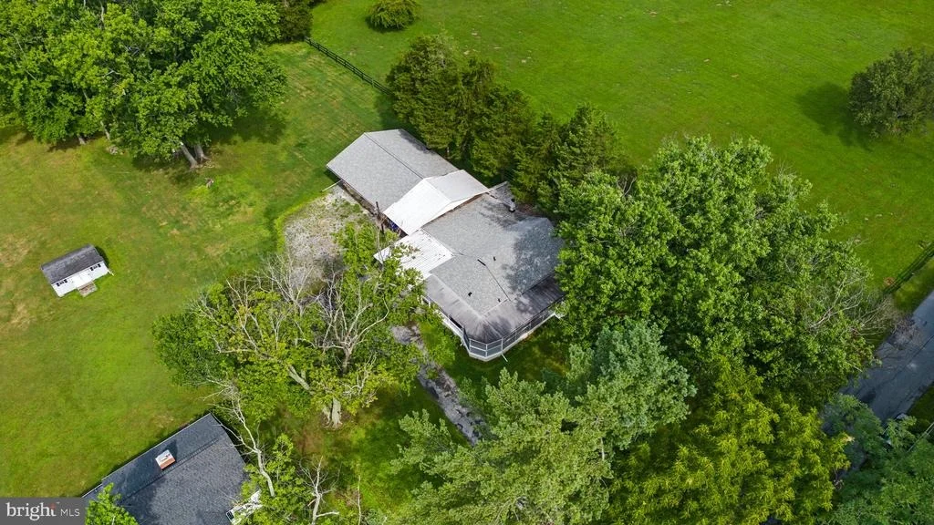 Photo of 15808 THOMPSON ROAD