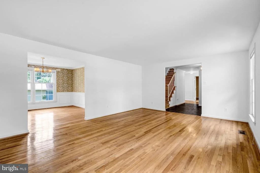 Photo of 4200 PICKERING PLACE