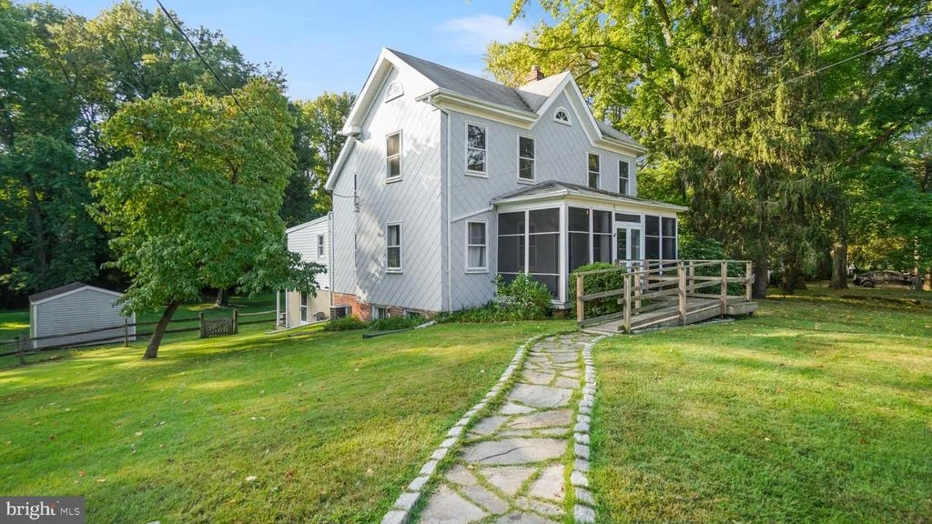 Photo of 774 DIVIDING CREEK ROAD