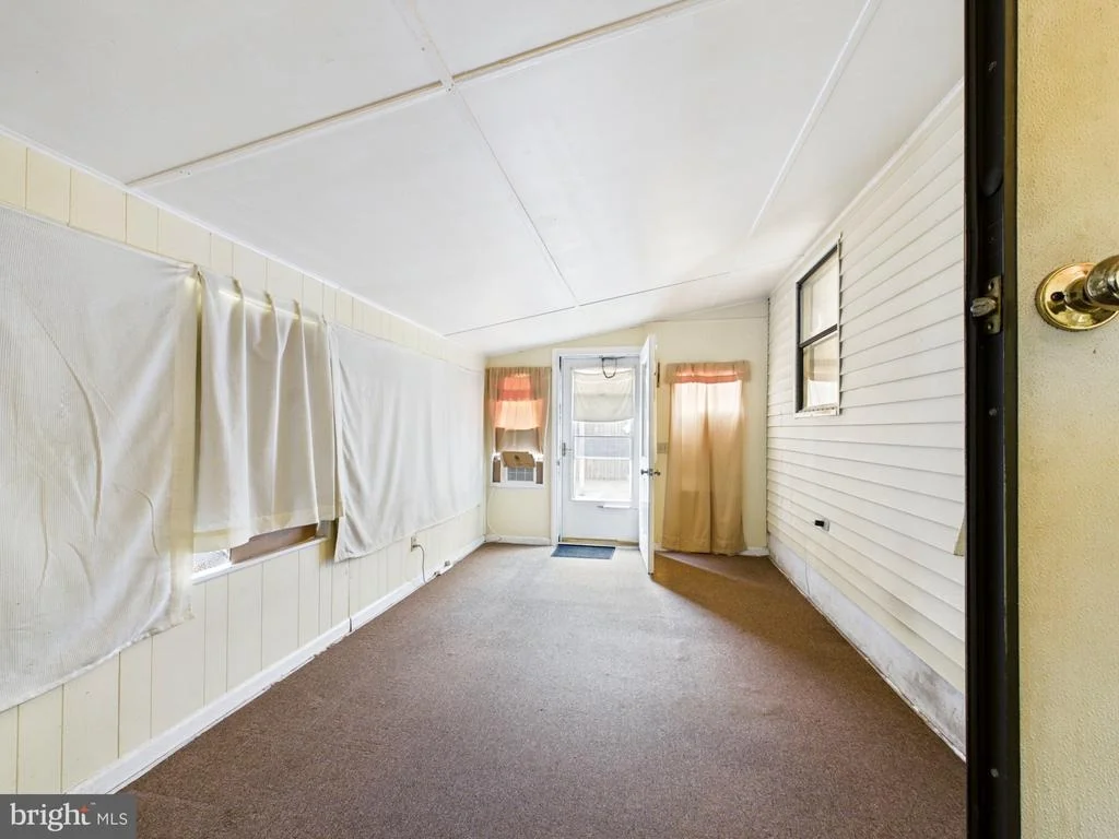 Photo of 136 GORDON PLACE