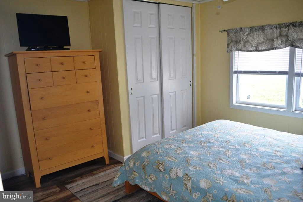 Photo of 18021 HOWARD DRIVE
