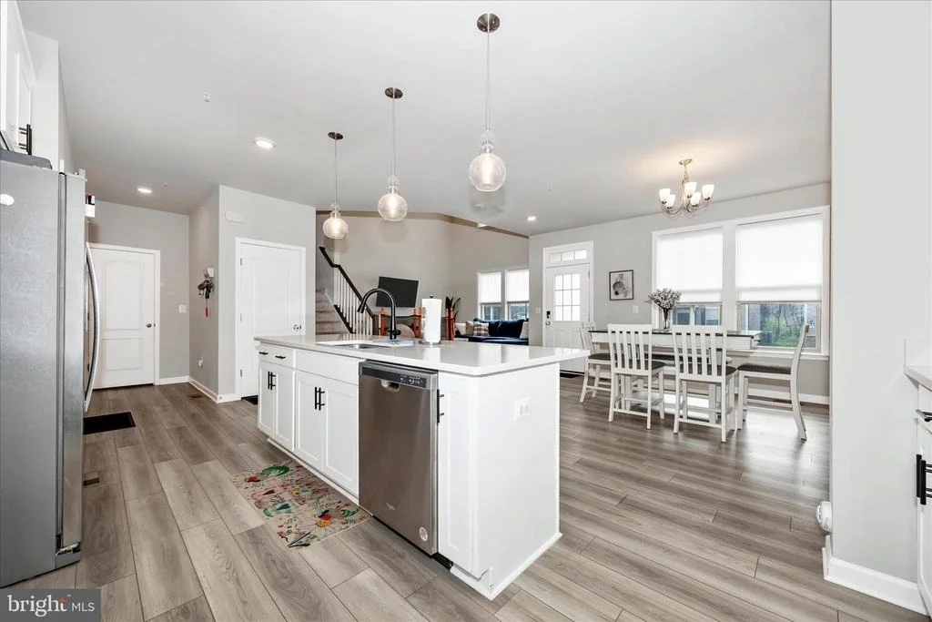 Photo of 1701 EVANSBERRY DR