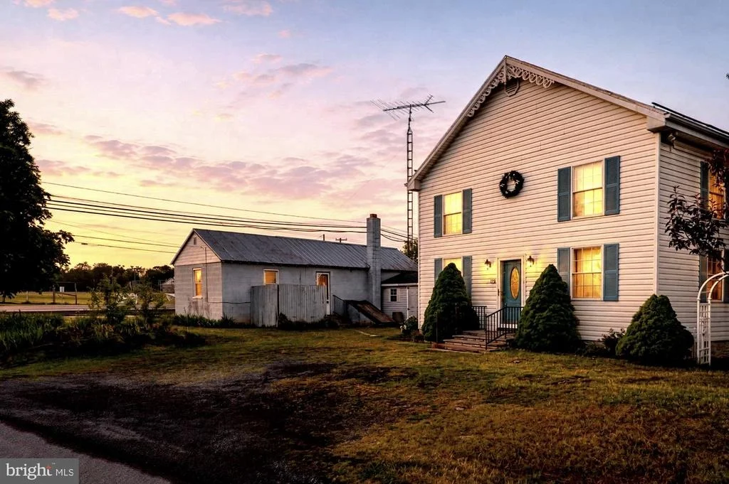 Photo of 2974 MARTINSBURG