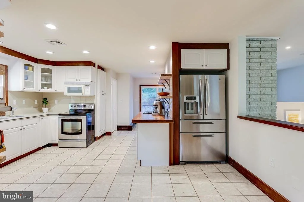Photo of 13803 PRINCESS ANNE WAY