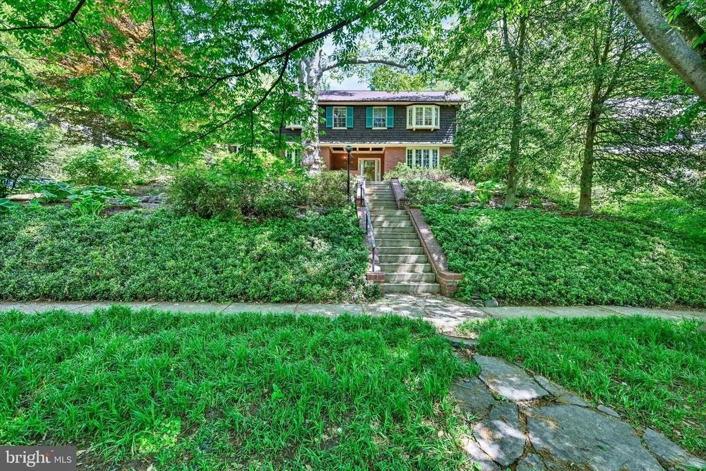 Photo of 511 EDGEVALE ROAD