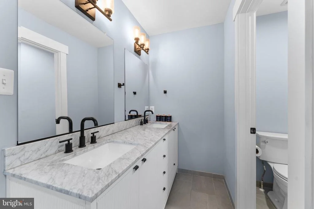 Photo of 3709 KING WILLIAM DRIVE