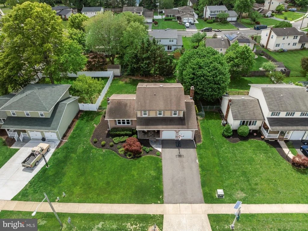 Photo of 1049 ESTATES BOULEVARD