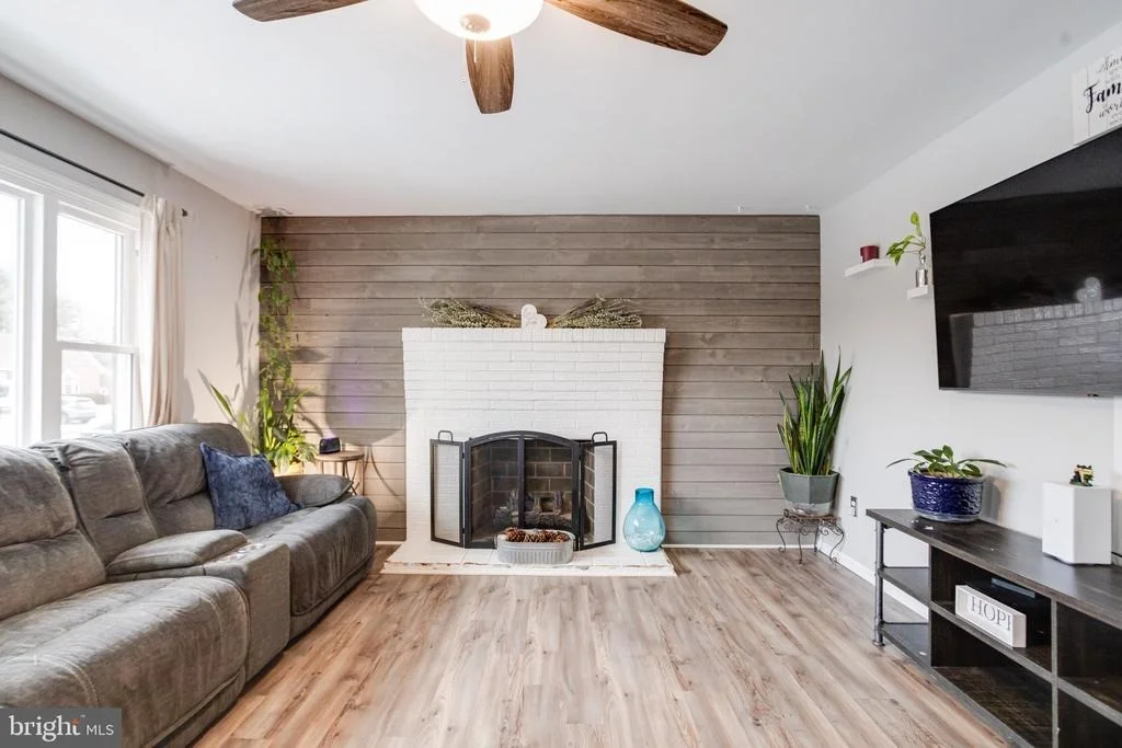 Photo of 1601 REDFIELD ROAD