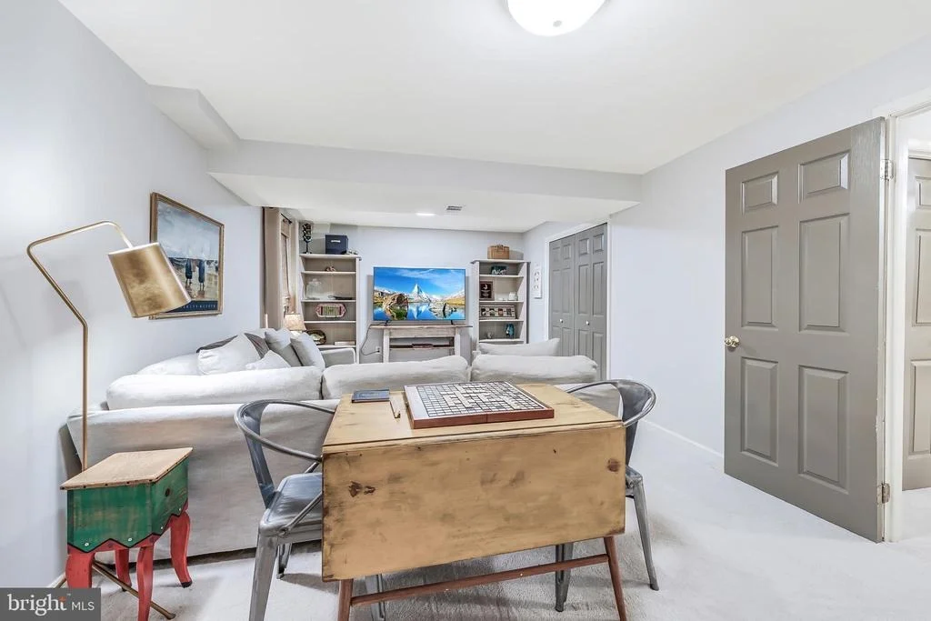 Photo of 11686 STOCKBRIDGE LANE