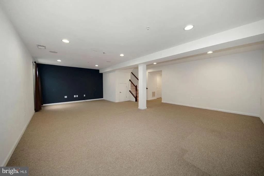 Photo of 4714 PULLER DRIVE