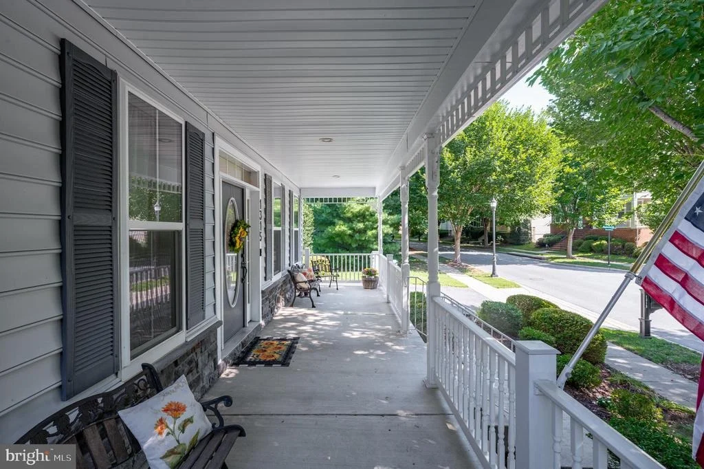 Photo of 1315 VOLUNTEER DRIVE