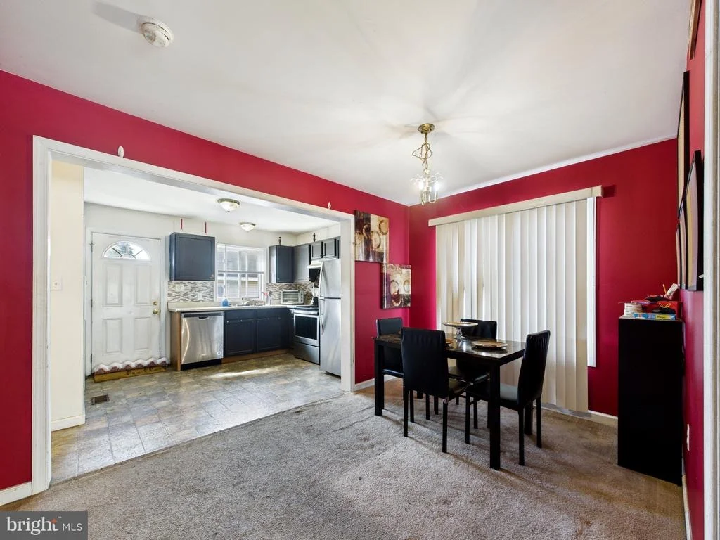 Photo of 1176 W 6TH STREET