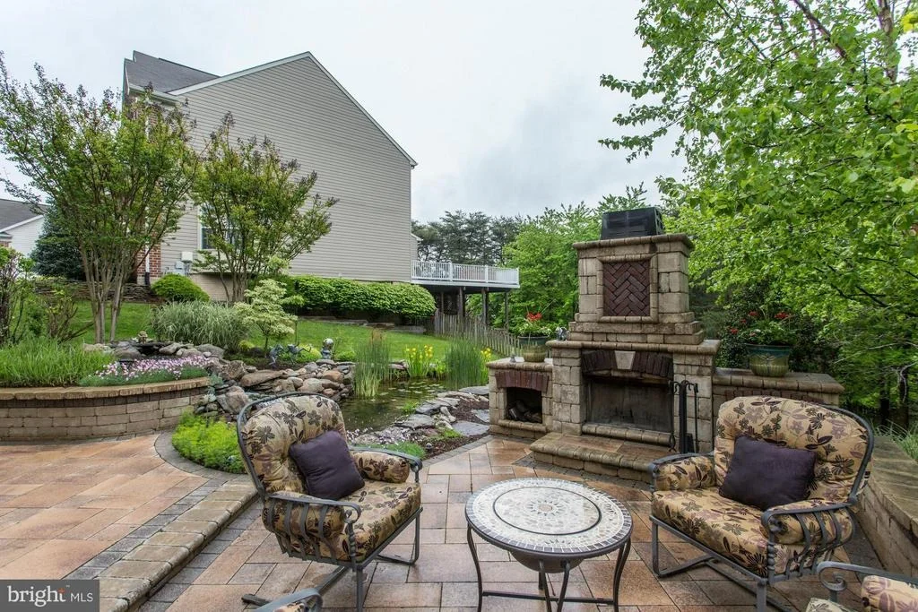 Photo of 5928 SPRING LEAF COURT