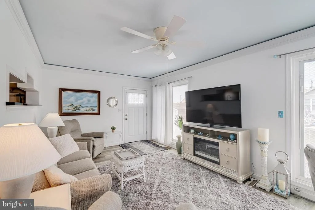 Photo of 36964 LAWS POINT ROAD