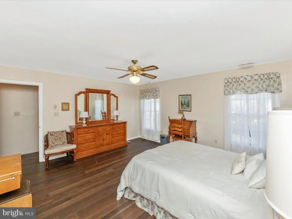 Photo of 814 COXSWAIN WAY