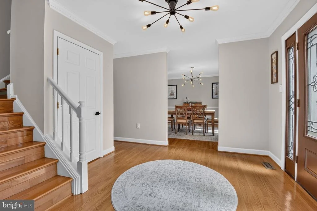Photo of 9 RICHVIEW COURT