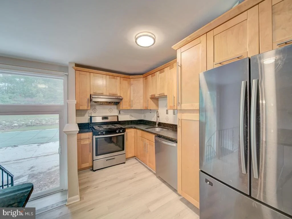 Photo of 4837 RANDOLPH DRIVE