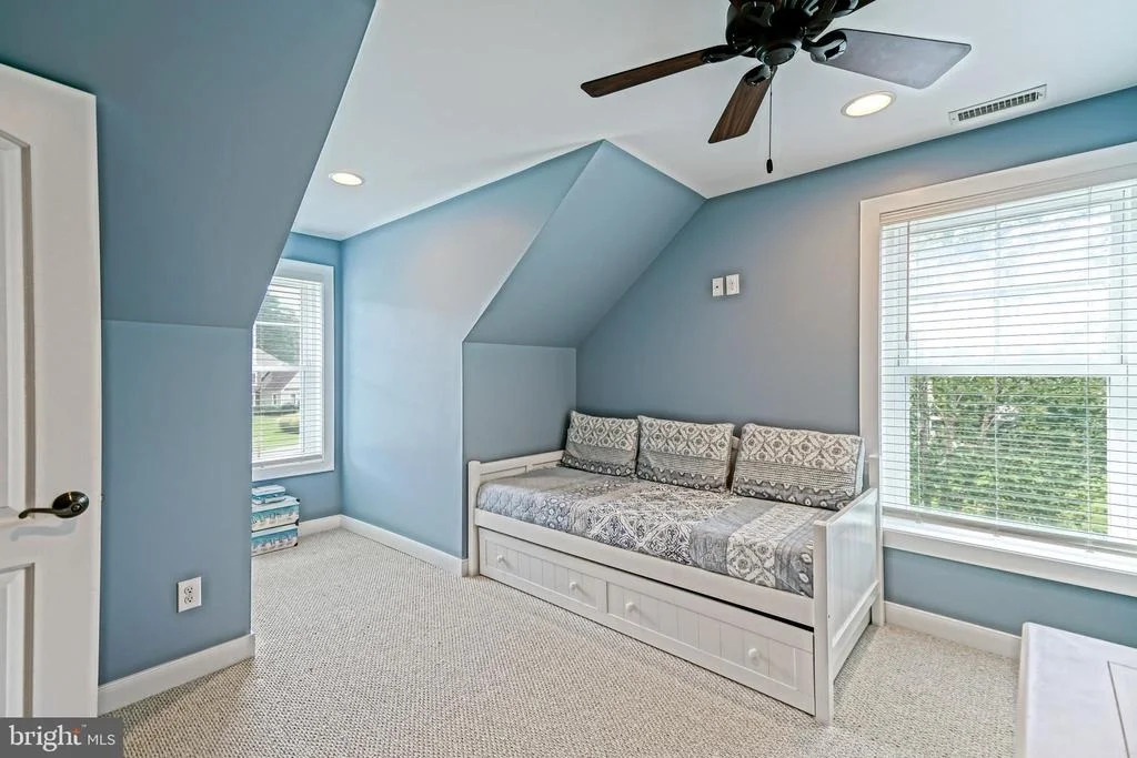 Photo of 35494 RED TAIL ROAD