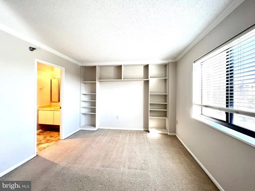 Photo of Unit 701 at 15115 INTERLACHEN DRIVE