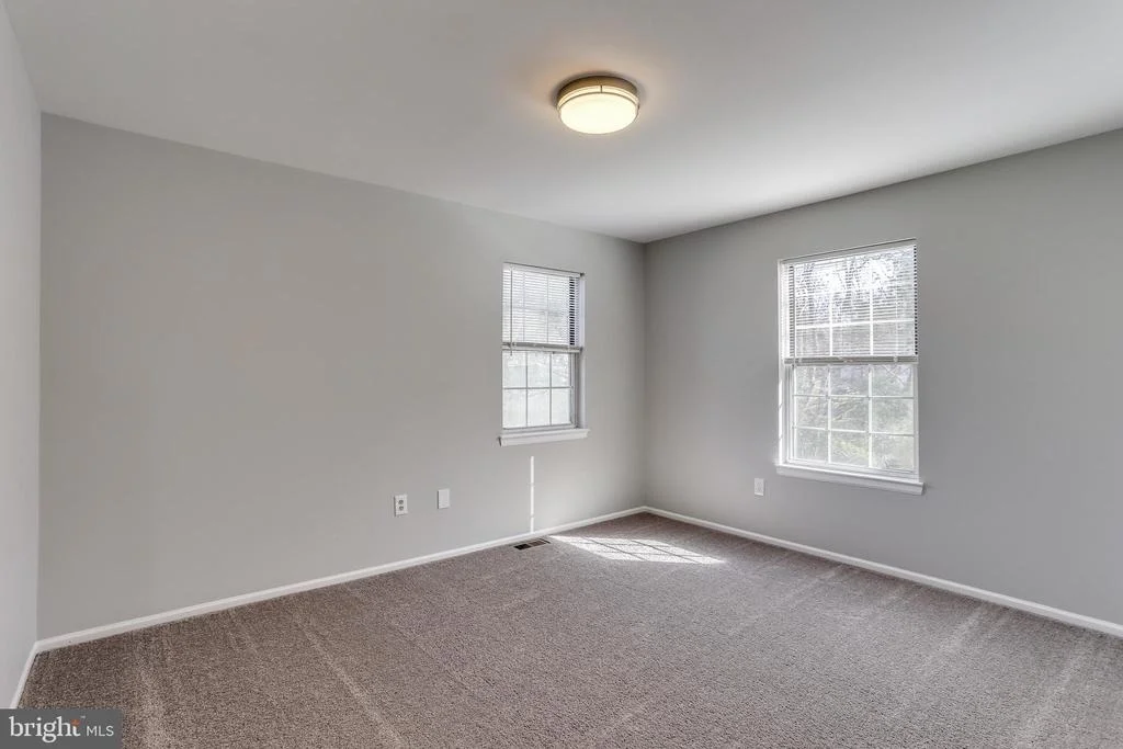Photo of 8635 STONECUTTER ROAD