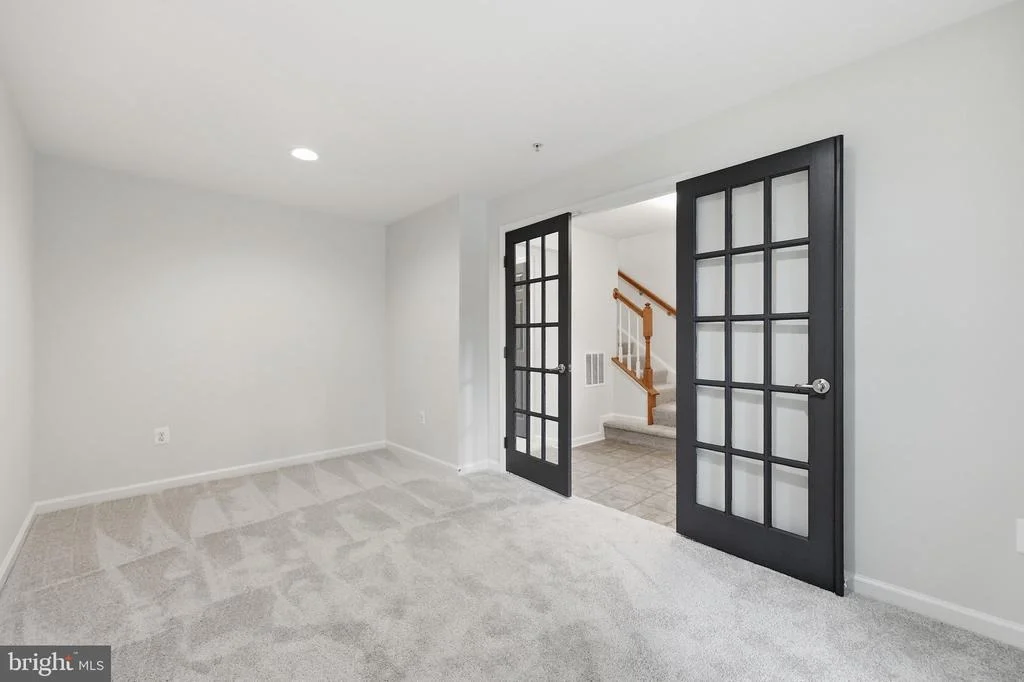 Photo of 2075 SPRING RUN CIRCLE