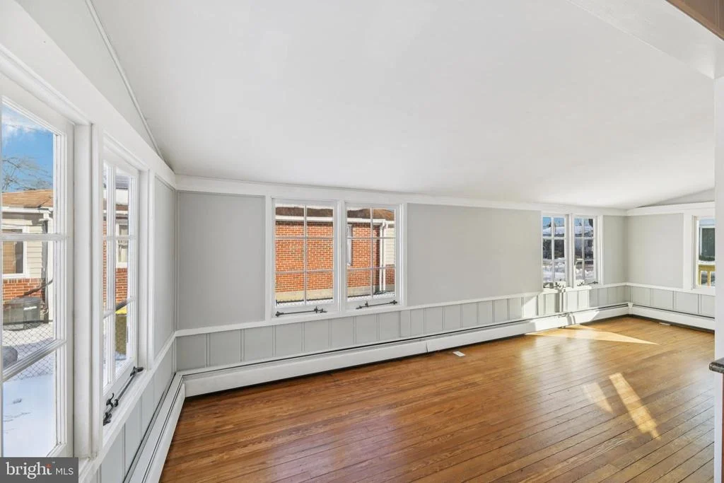 Photo of 306 LINDEN AVENUE