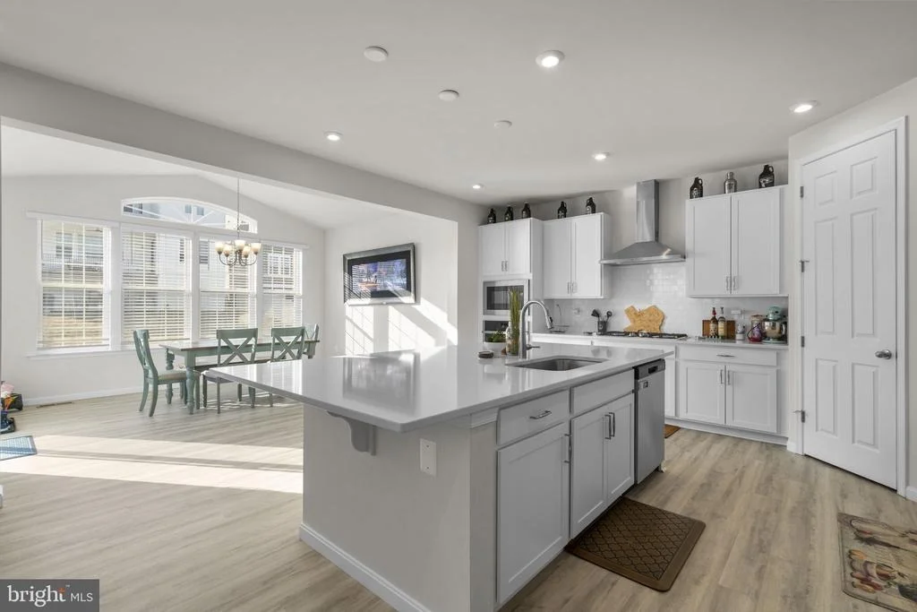Photo of 68 SNOWDROP DRIVE