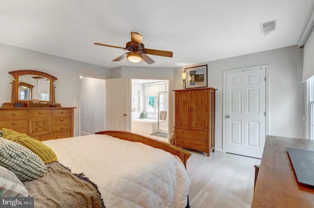 Photo of 10090 TUMMEL FALLS DRIVE