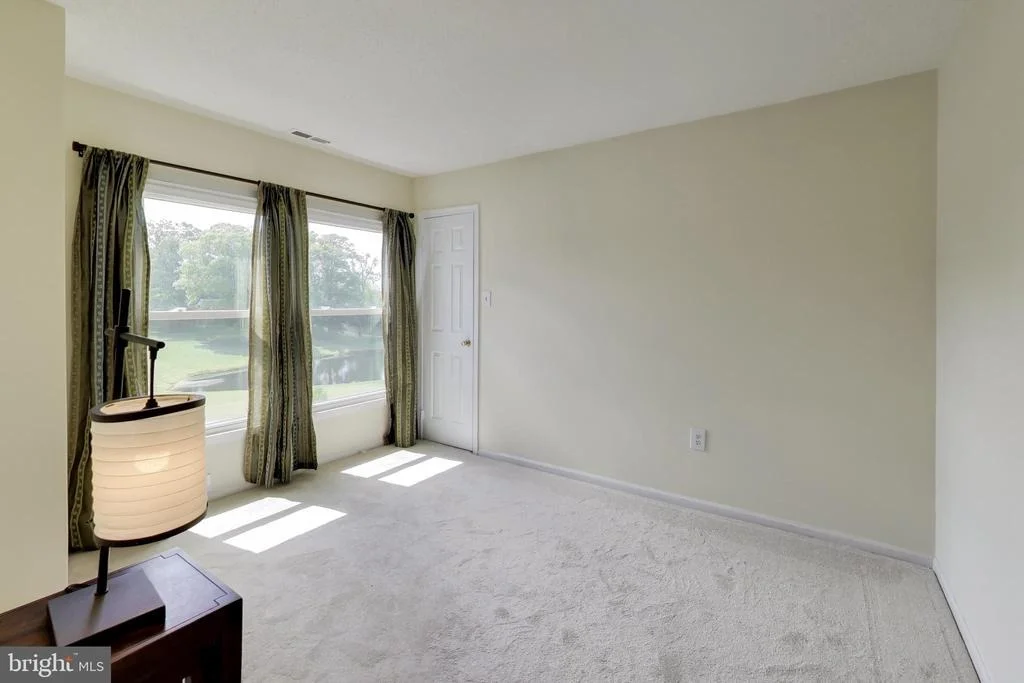 Photo of 2421 PONDSIDE TERRACE