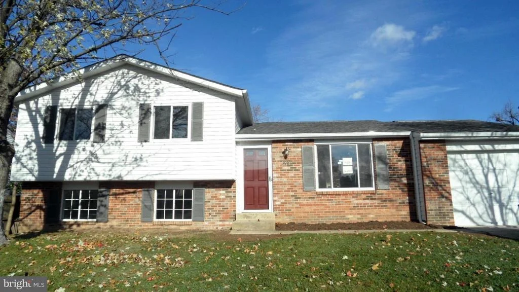 Photo of 1816 ROCKY GLEN DRIVE