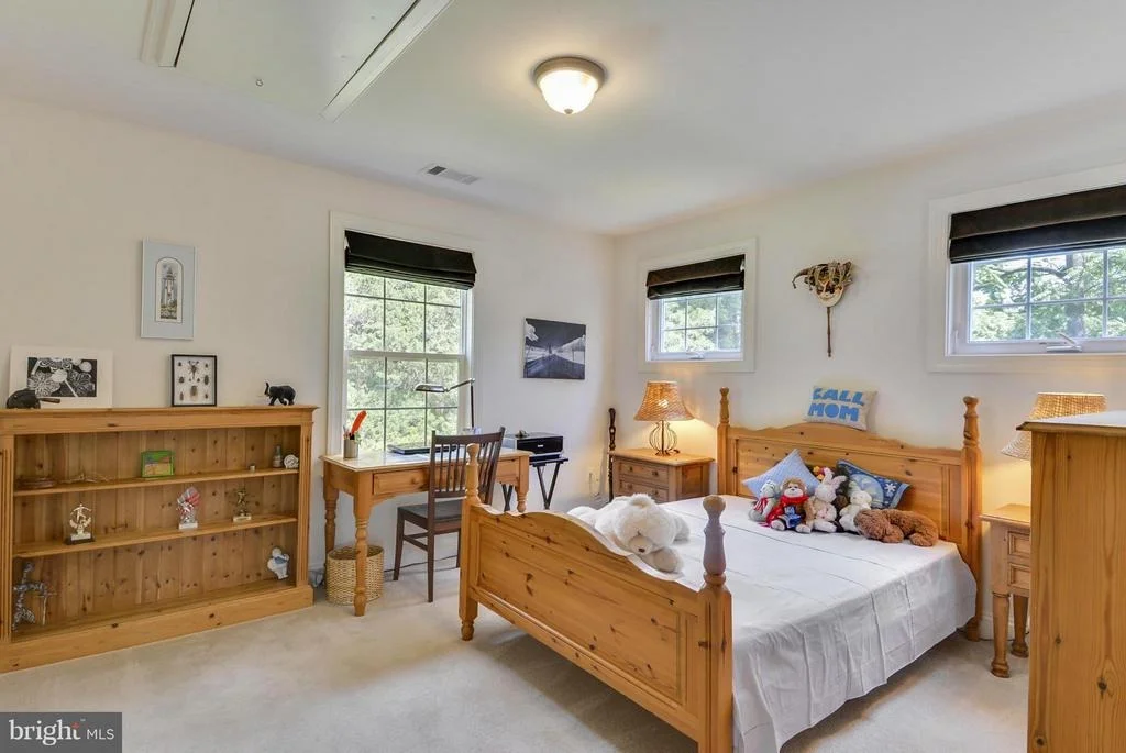Photo of 21411 UPPERMONT LANE