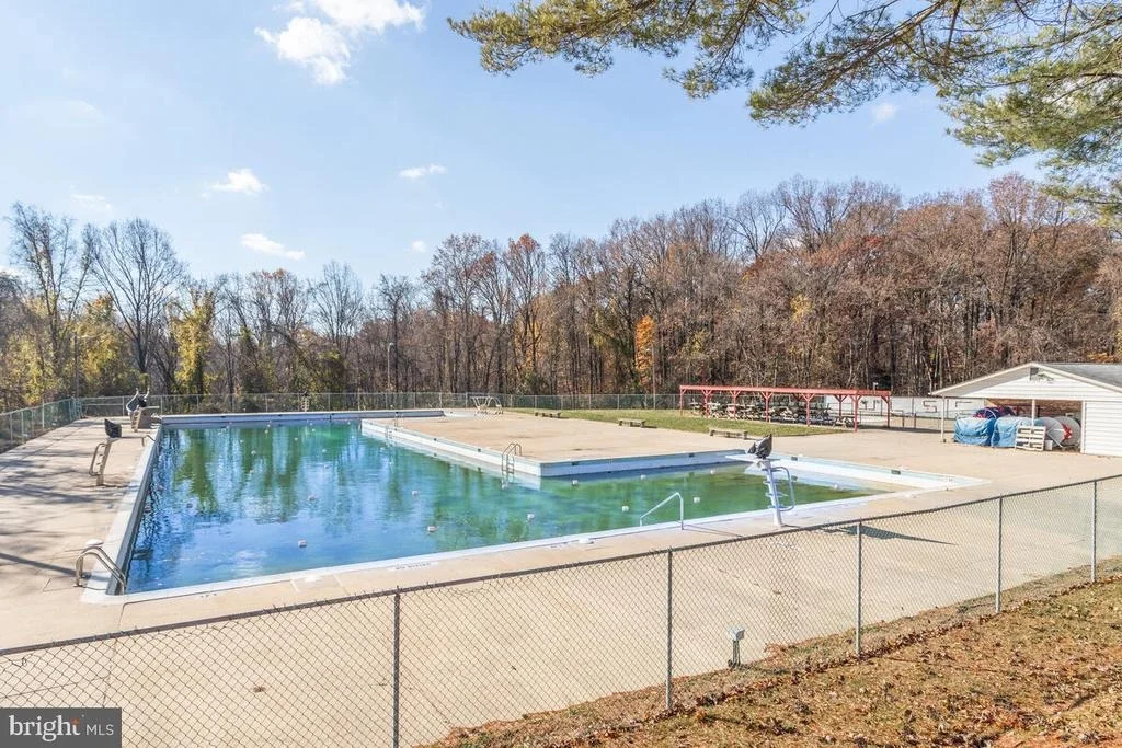 Photo of 16311 DAHL ROAD
