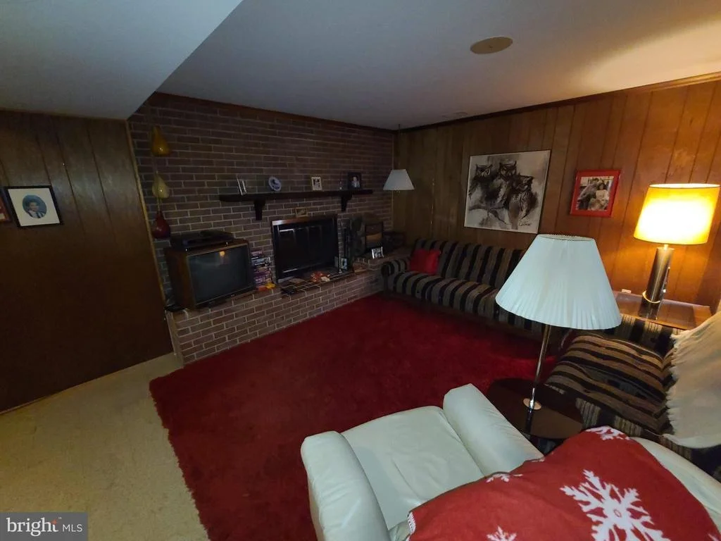 Photo of 6133 SHERBORN LANE