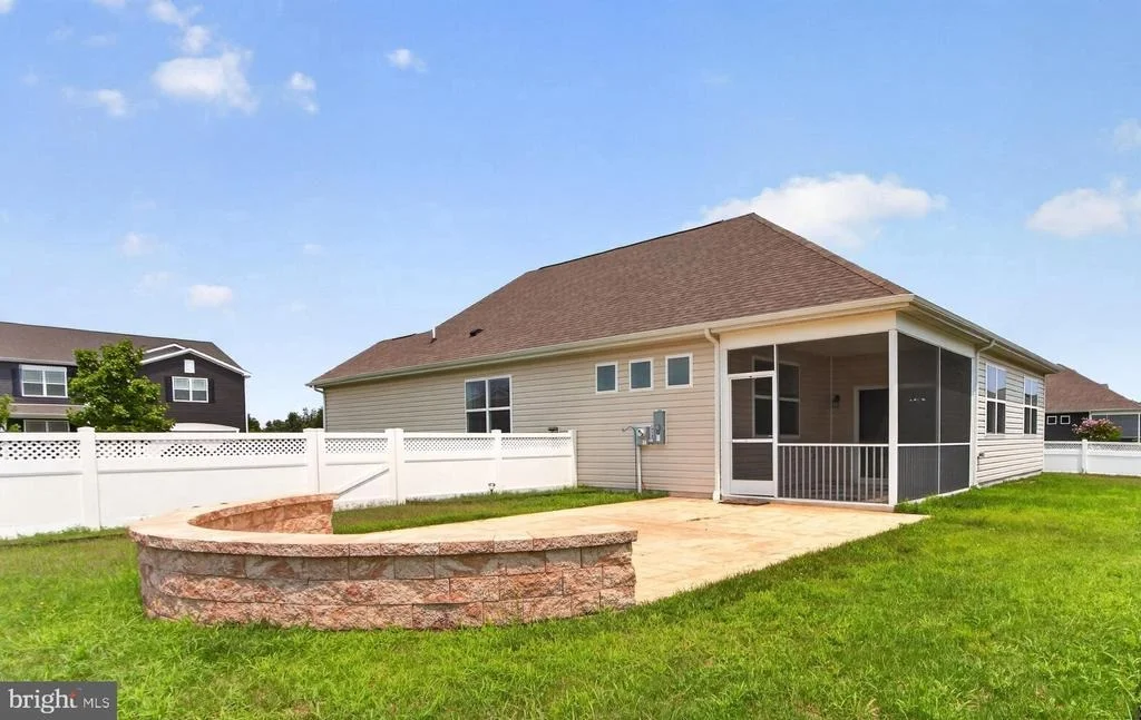 Photo of 20583 SMITHFIELD CIRCLE