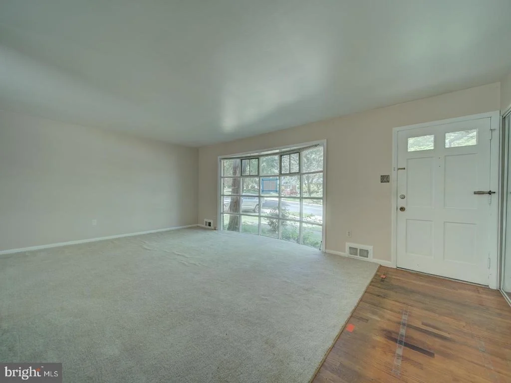 Photo of 12715 BARBARA ROAD