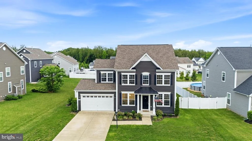 Photo of 2413 BELDEN LANE
