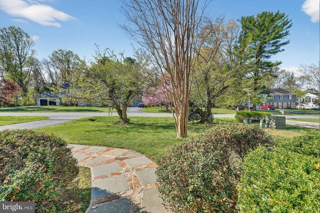 Photo of 3713 KING WILLIAM DRIVE