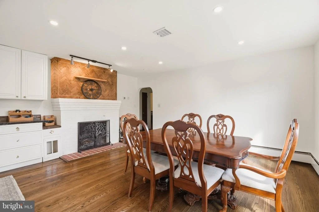 Photo of 6102 HANOVER ROAD