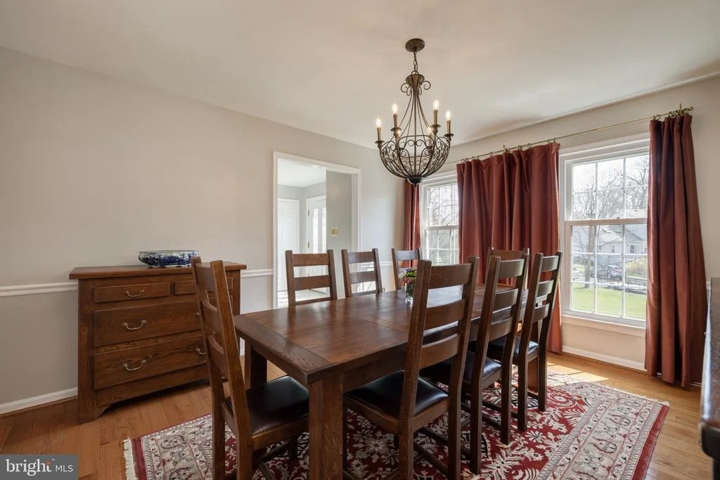 Photo of 7736 HUNTSMAN BOULEVARD