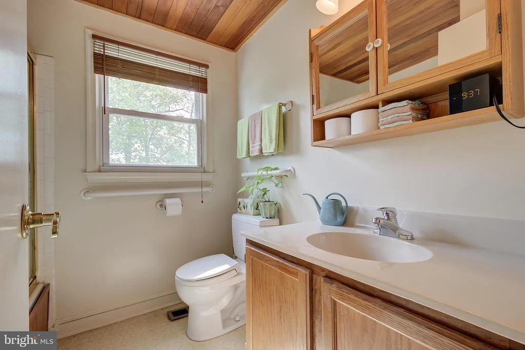 Photo of 13105 GOLDEN OAK DRIVE